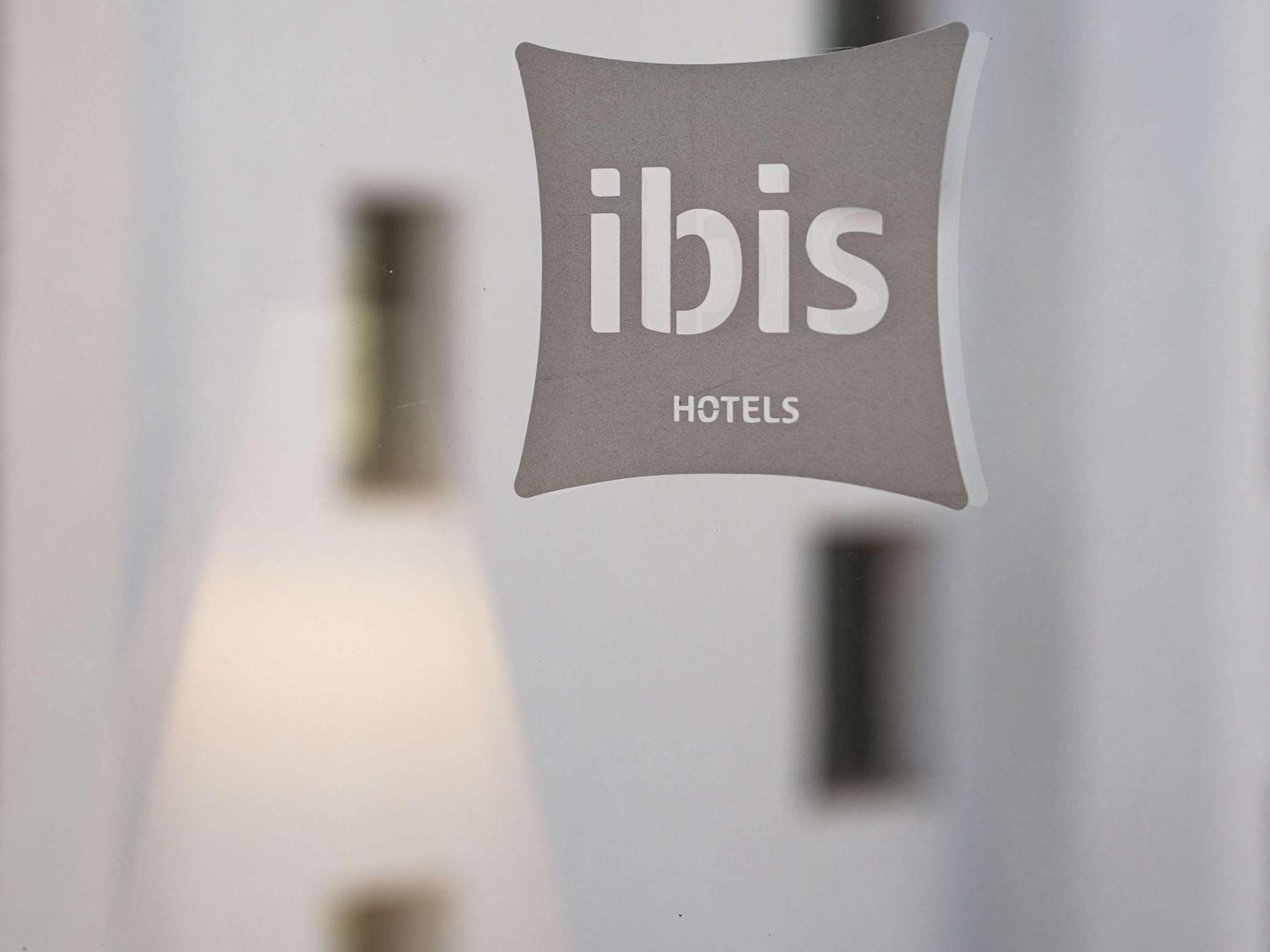 Ibis Sfax Hotel Buitenkant foto