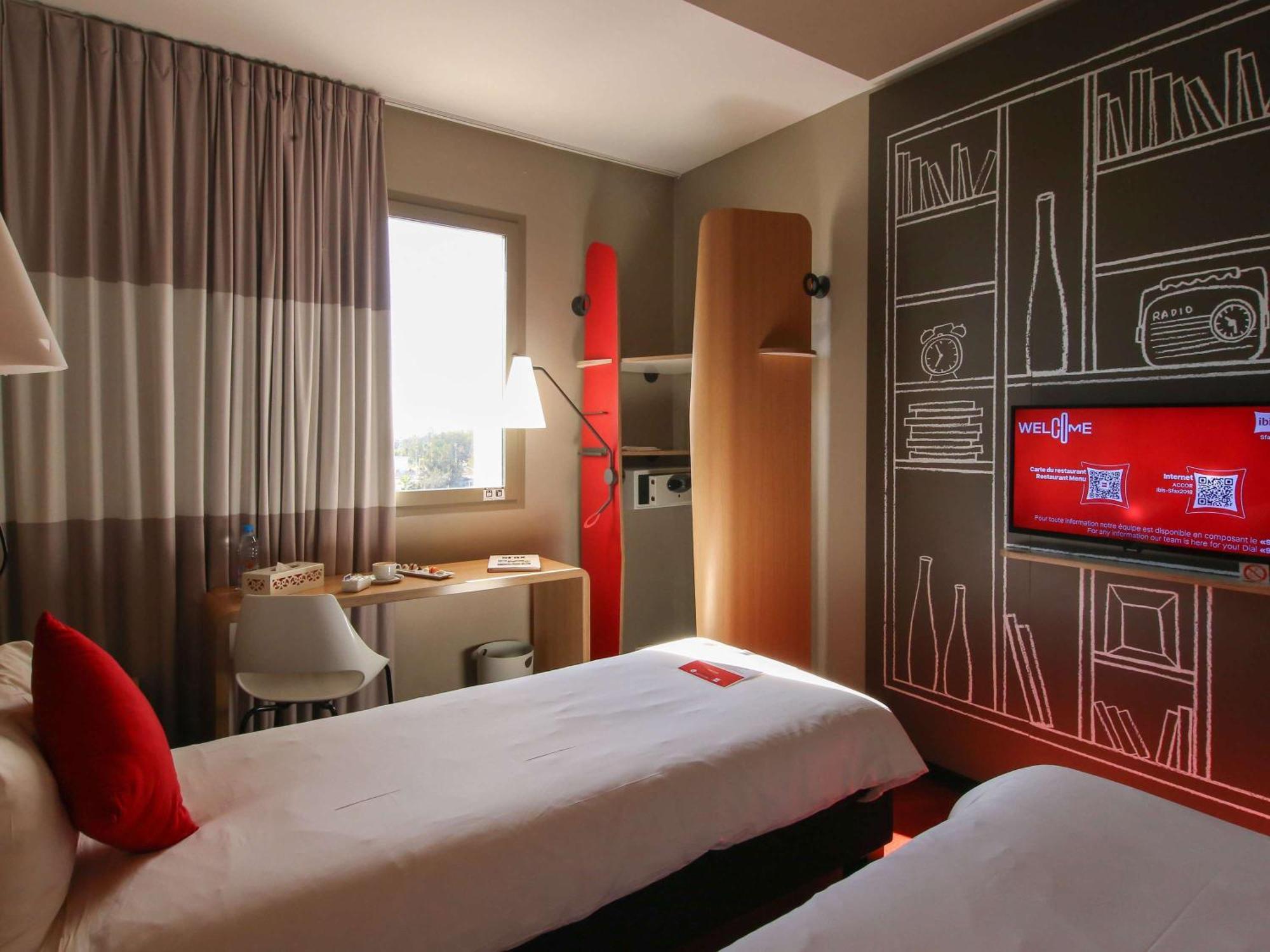 Ibis Sfax Hotel Buitenkant foto
